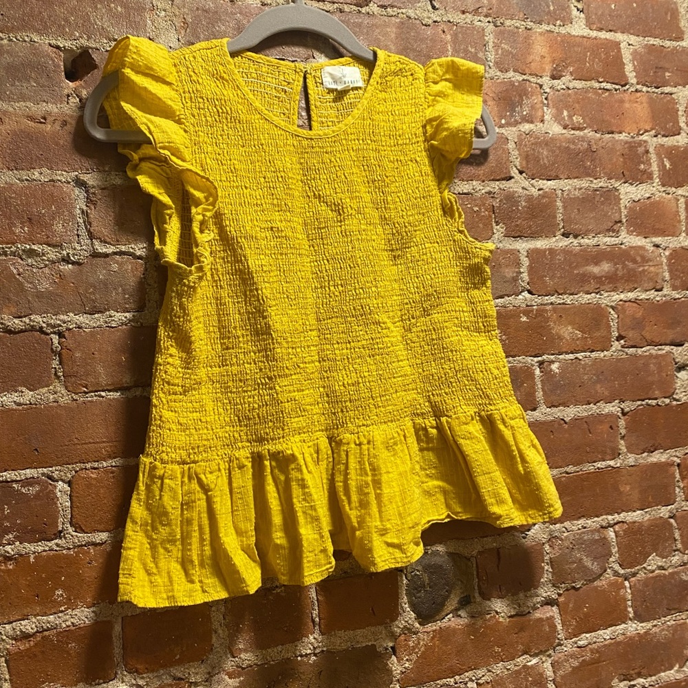 100% cotton smocked top Lost + Wander size M